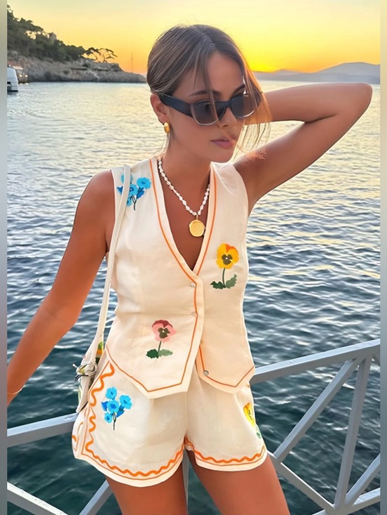 Pants - COMMENSE!! Floral Print Tank Shorts Set